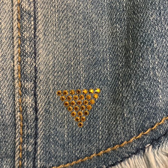 🍂 4/$20 🍂 Girls Guess Denim vest. - Picture 5 of 9